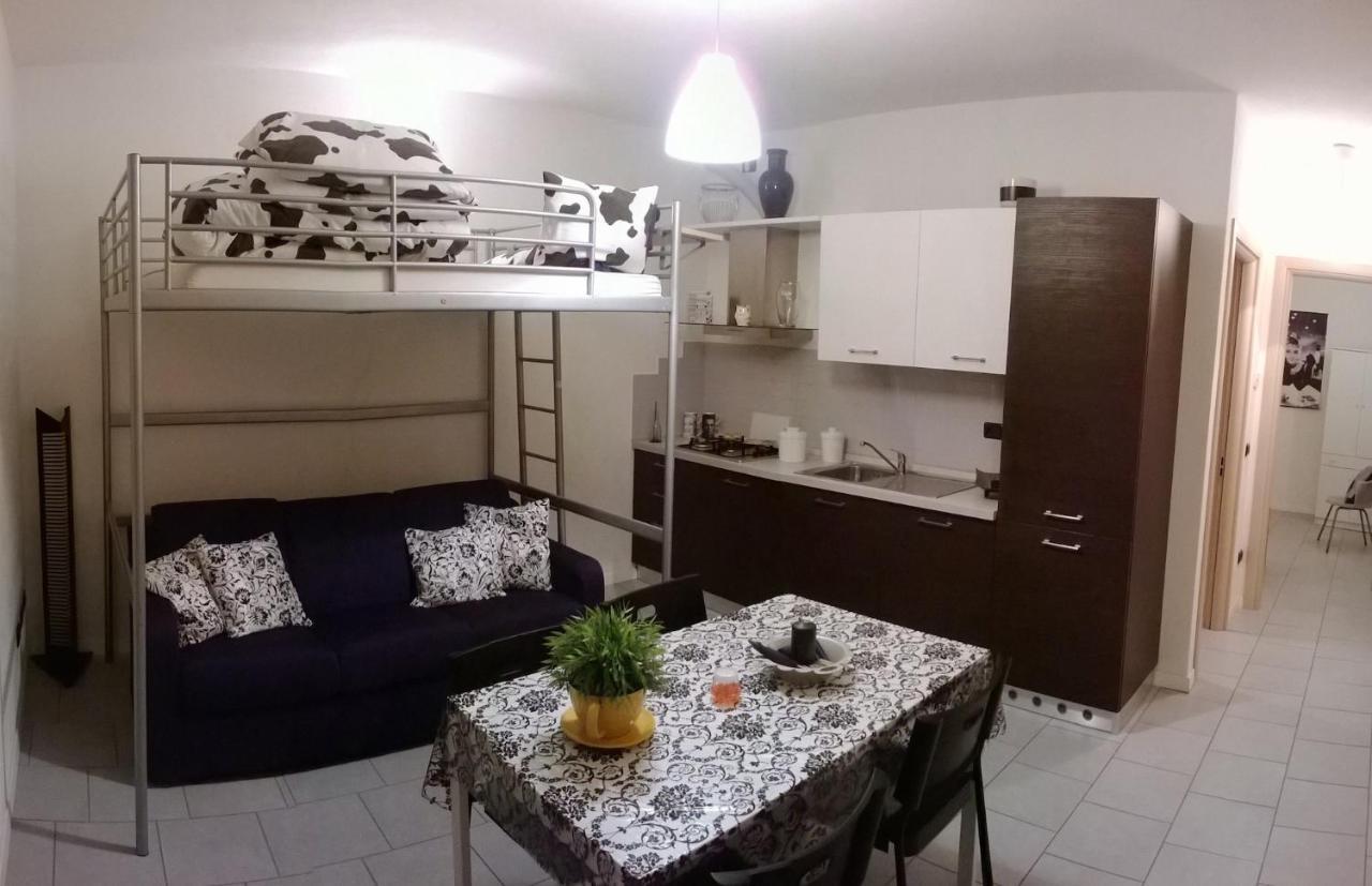 B&B Zia Vivina Sorico Exteriör bild