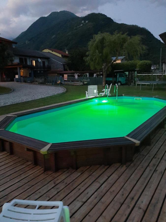 B&B Zia Vivina Sorico Exteriör bild
